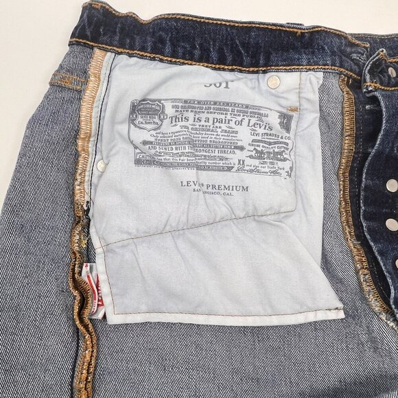 Levi's 501's Button Fly Cutoffs Size 32 - Picture 7 of 8